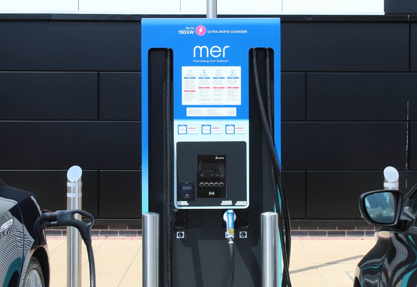 Rapid Charging Point for Electric Vehicles