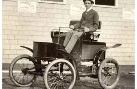 A photograph from the 1830s showing Robert Anderson in an electric carriage